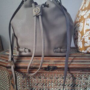 TORY BURCH BEIGE LEATHER DRAWSTRING CROSSBODY